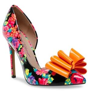 Betsey Johnson Kaison Pump